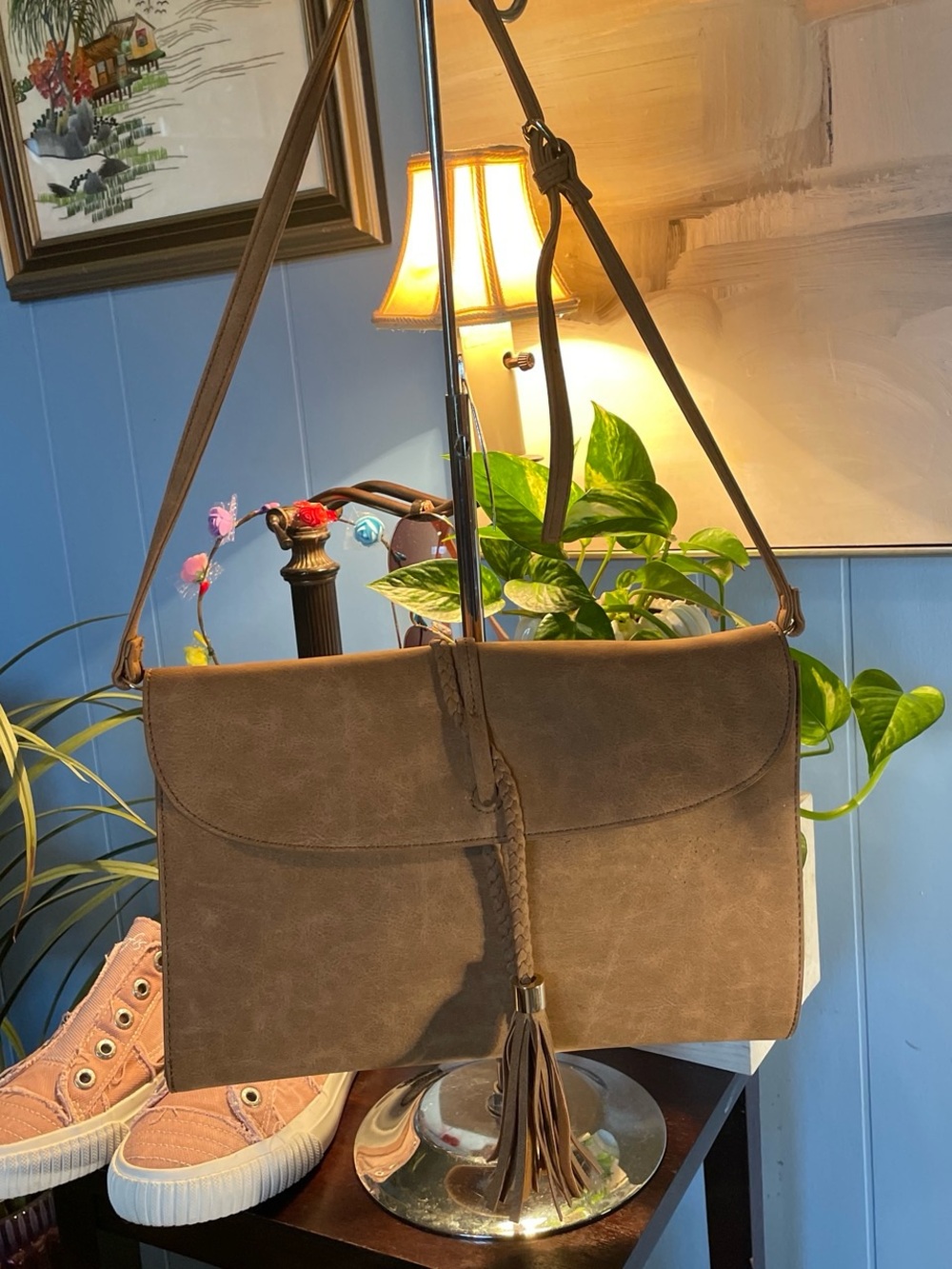 Sleek Taupe Shoulder Bag with Braided Detail